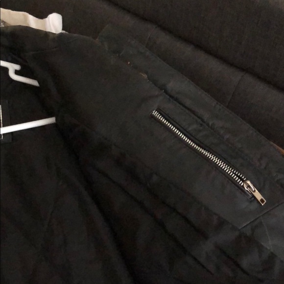 Leather jacket - Picture 5 of 5